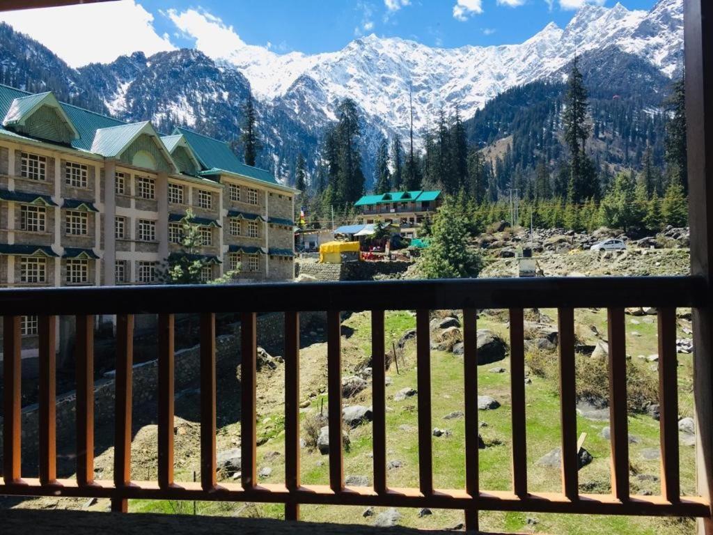 Solang Valley Resort Manāli Dış mekan fotoğraf
