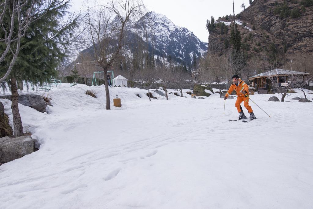 Solang Valley Resort Manāli Dış mekan fotoğraf